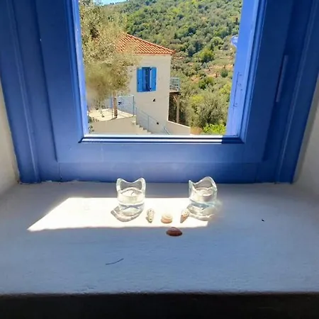 Hébergement de vacances Maison Charme Avec Piscine Privee, Pres De La A Sappounakeika, Tyros *