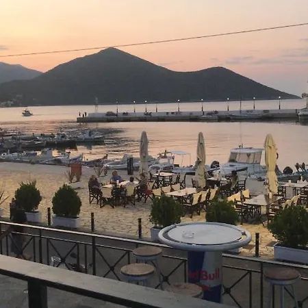 Maison Charme Avec Piscine Privee, Pres De La A Sappounakeika, Tyros Сasa de vacaciones