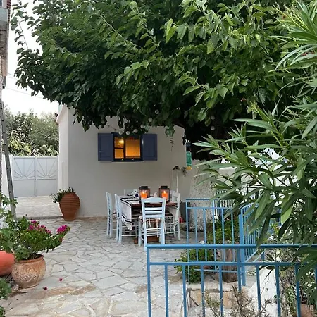 Maison Charme Avec Piscine Privee, Pres De La A Sappounakeika, Tyros *