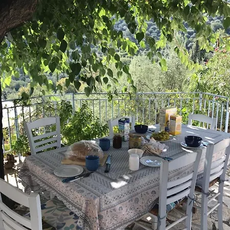 Сasa de vacaciones Maison Charme Avec Piscine Privee, Pres De La A Sappounakeika, Tyros *